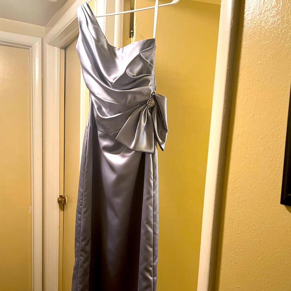 Excellent condition, worn once